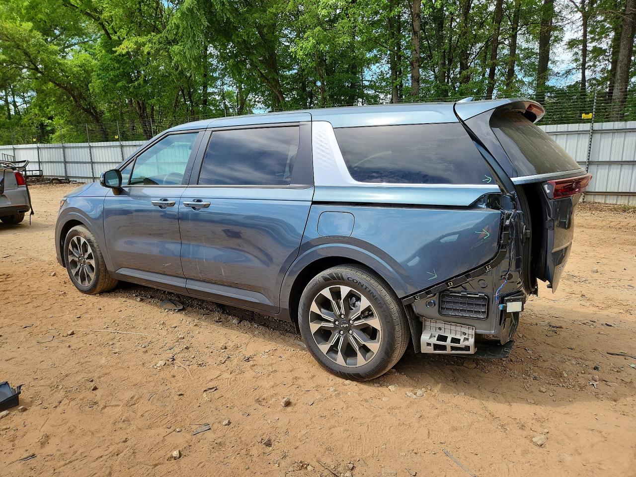 Kia Carnival Ex