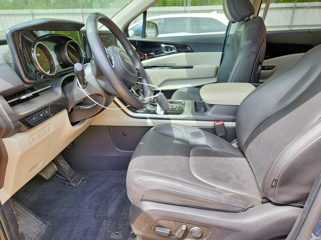 Kia Carnival Ex
