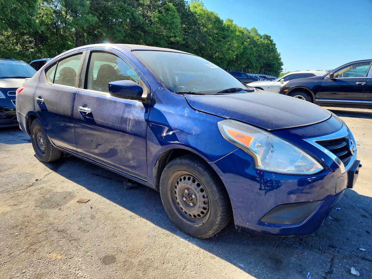 Nissan Versa Sv