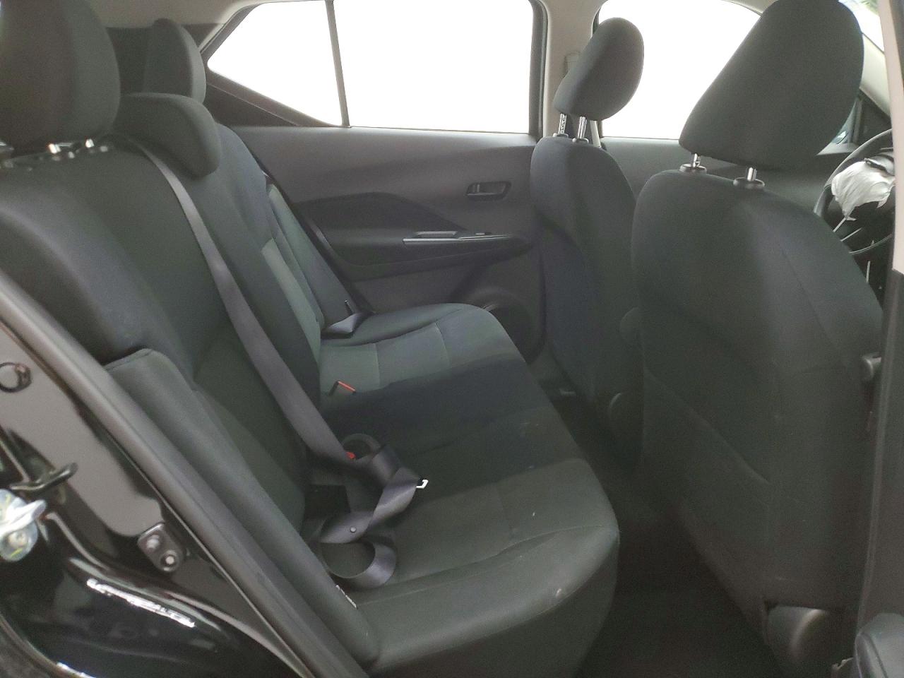 Nissan Kicks S