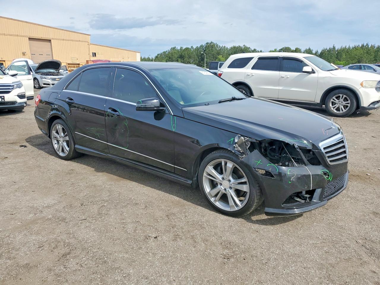 Mercedes-Benz E-Class 350