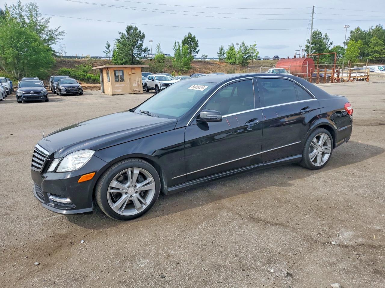 Salvage Mercedes-Benz E-Class Image