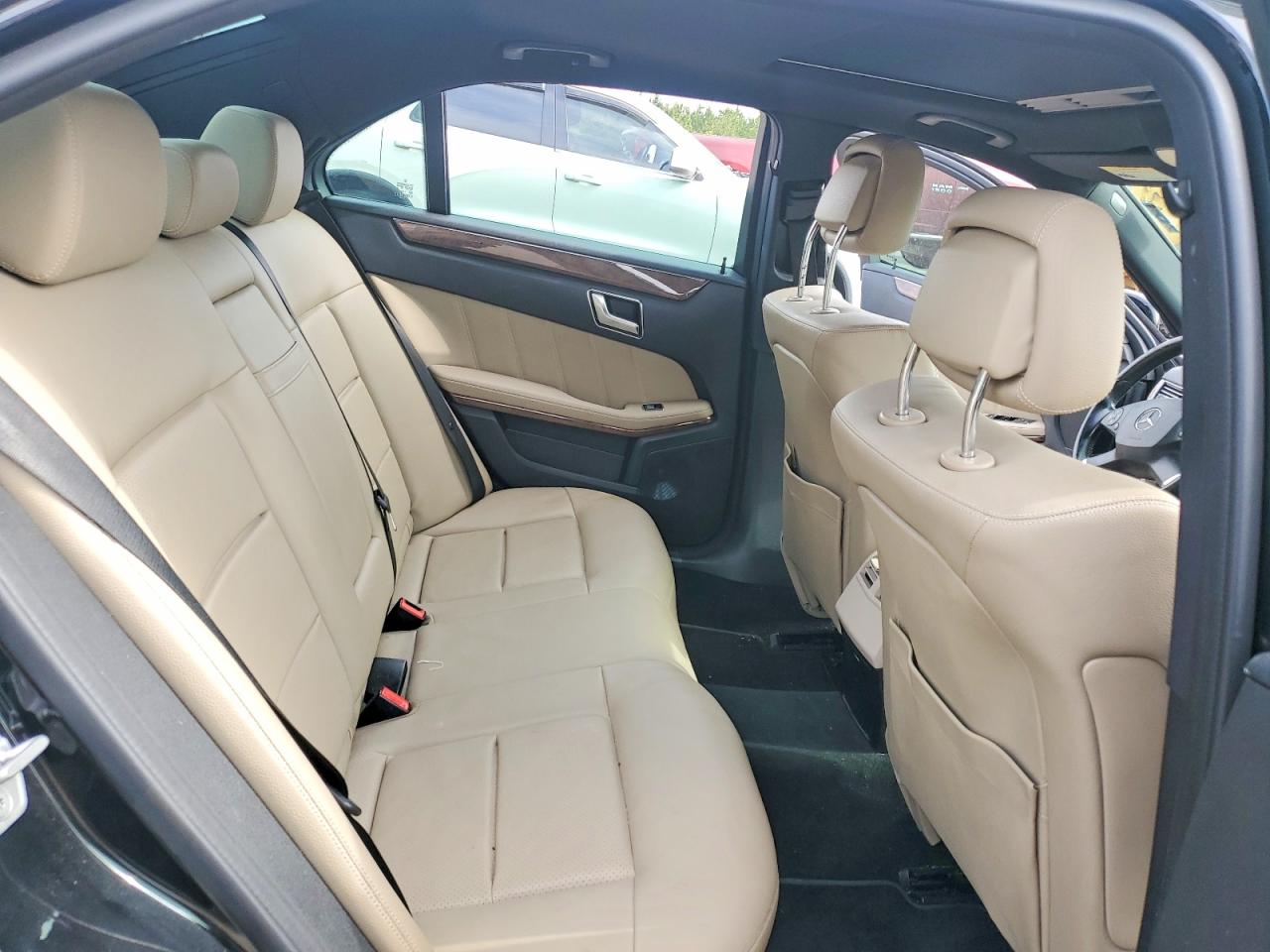 Mercedes-Benz E-Class 350