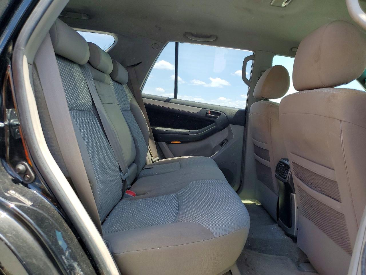 Toyota 4Runner Sr5