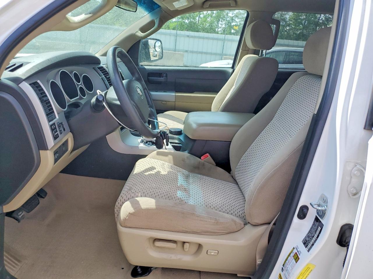 Toyota Tundra Sr5