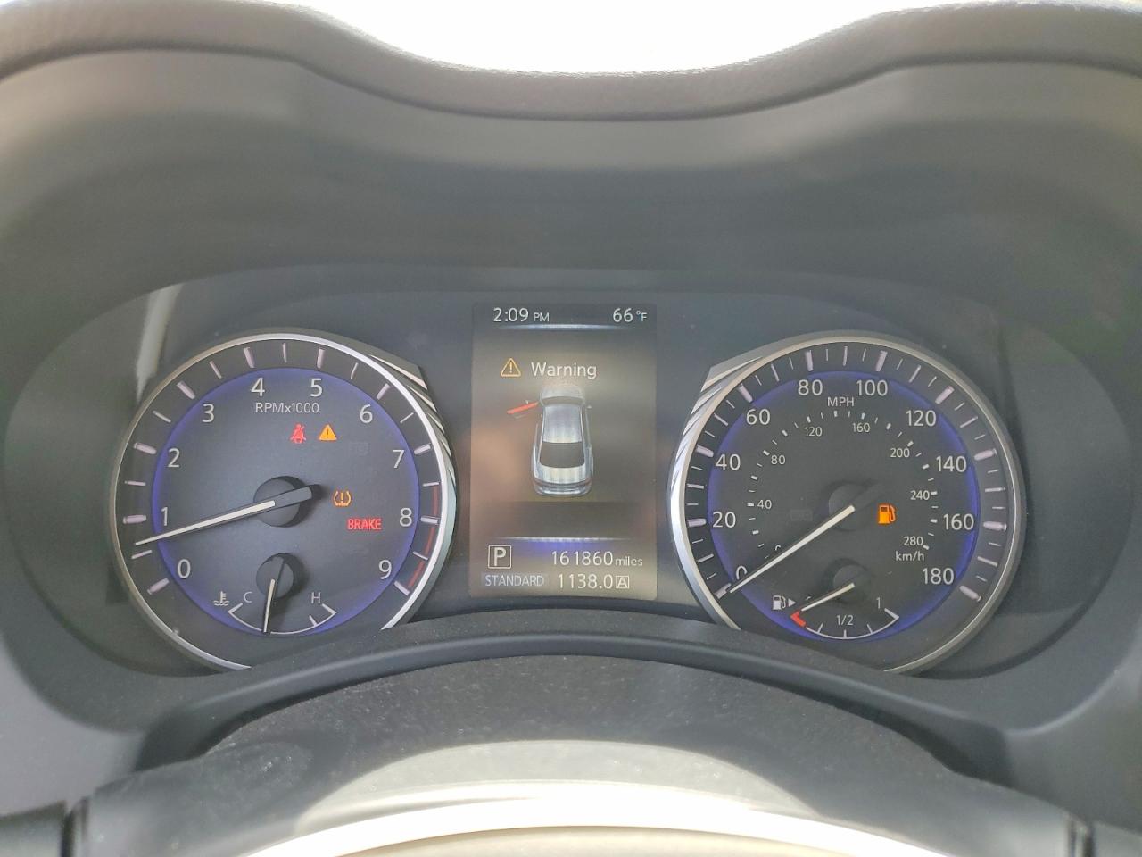 INFINITI Q50 Sport