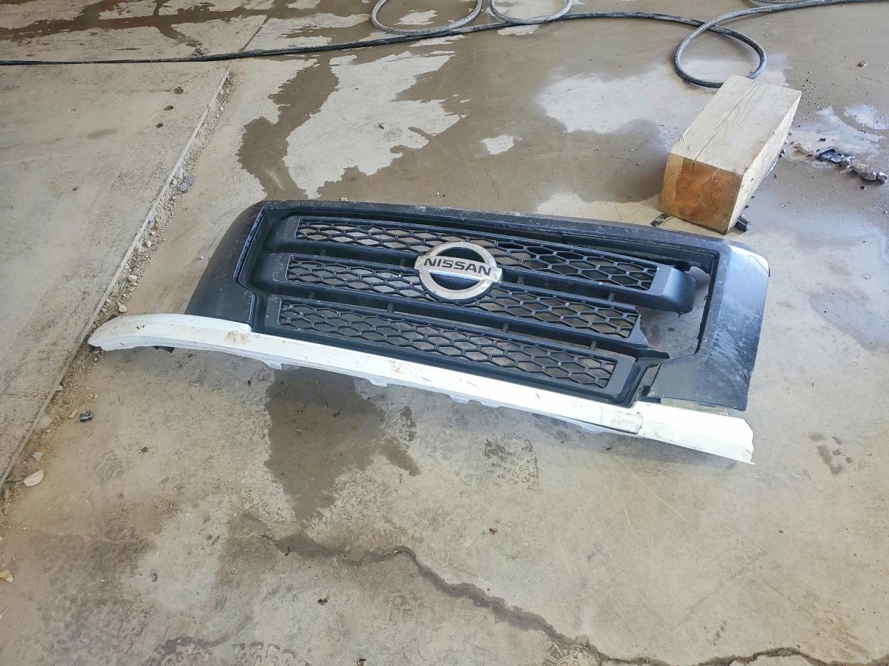 Nissan Titan S