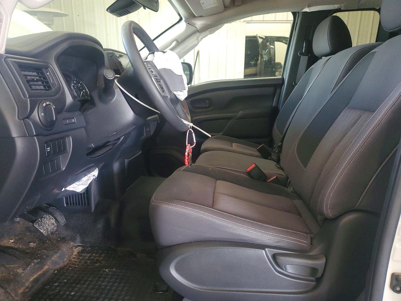Nissan Titan S