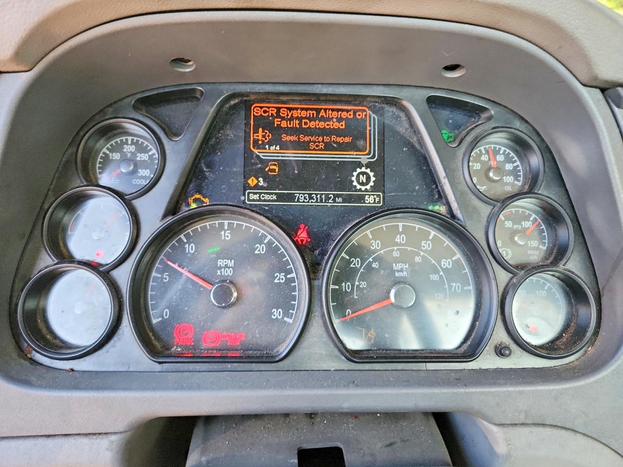 Peterbilt 579