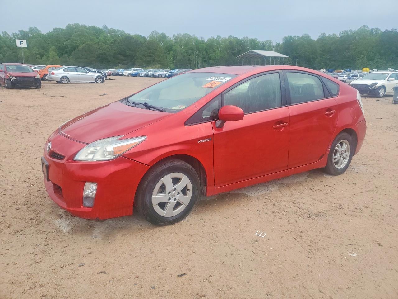 Salvage Toyota Prius Image
