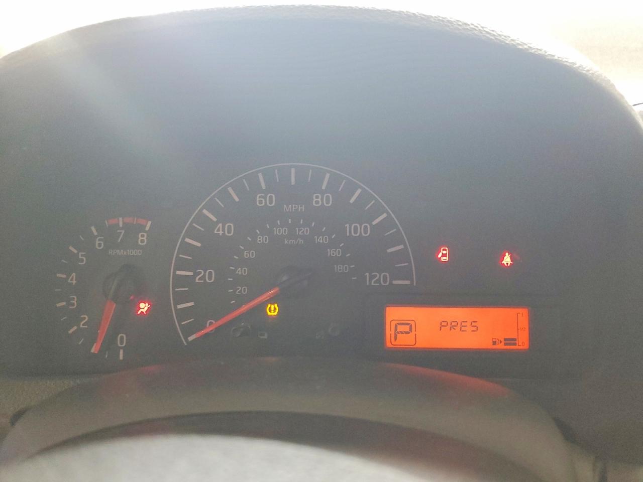 Nissan Nv S
