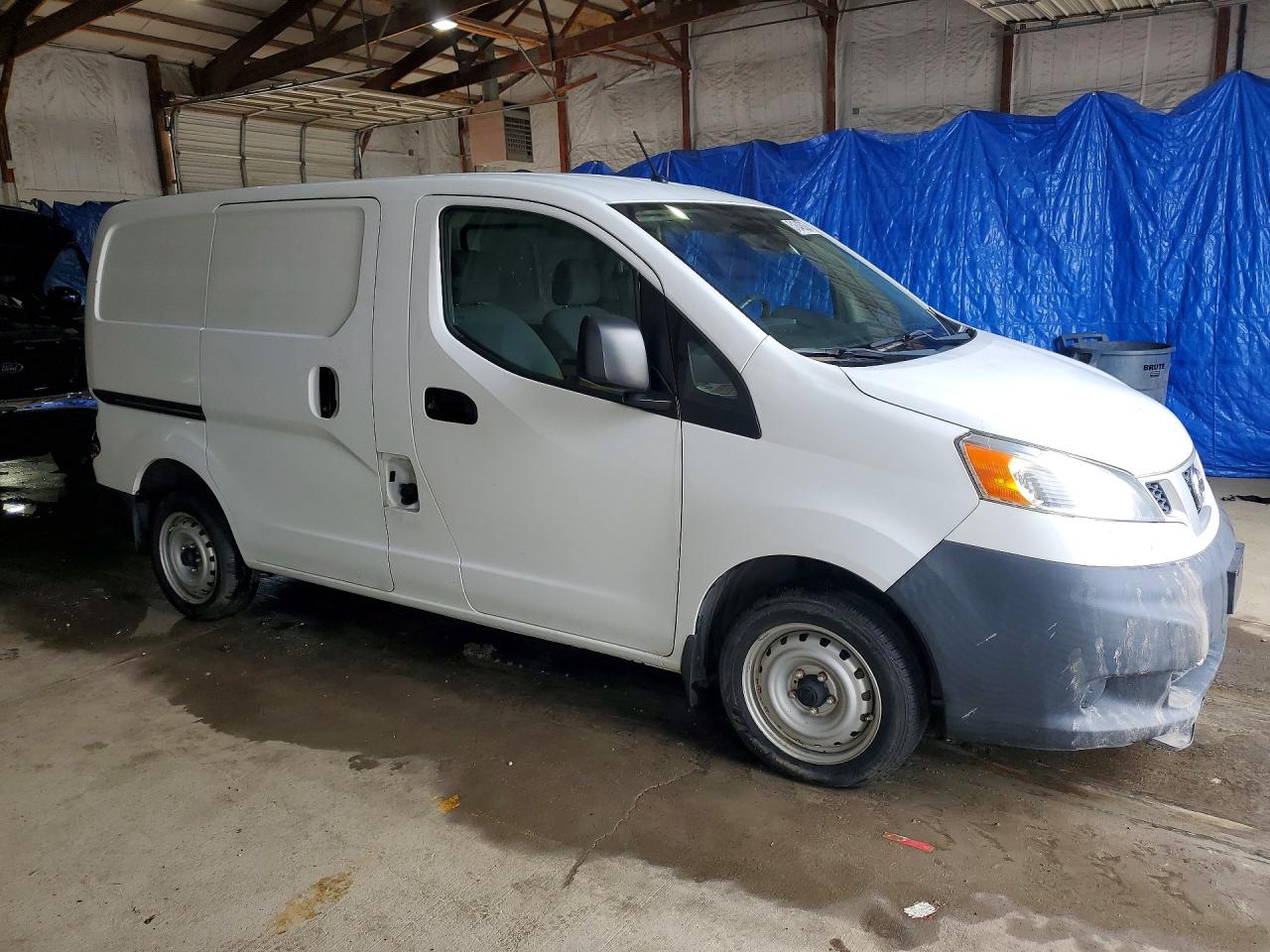 Nissan Nv S