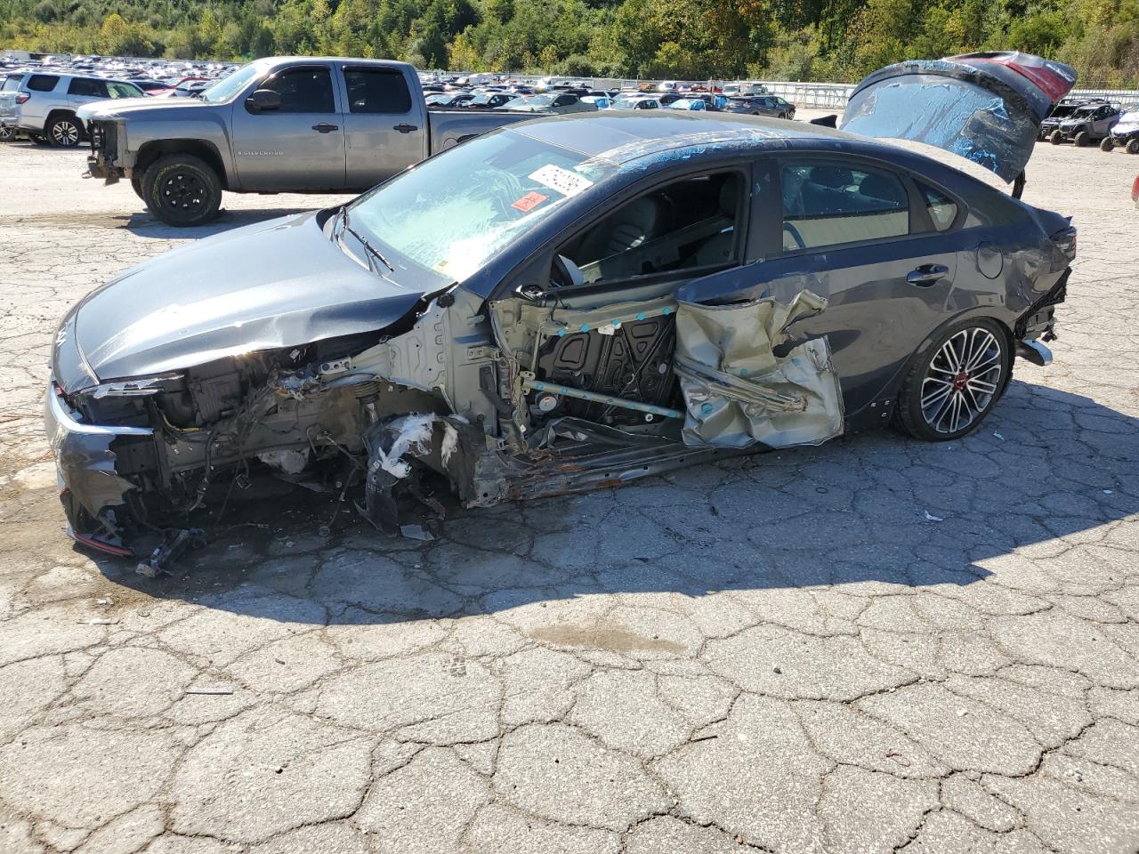 Salvage Kia Forte Image