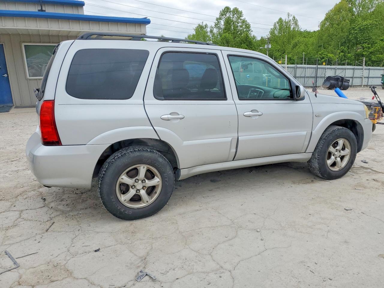 Mazda Tribute S