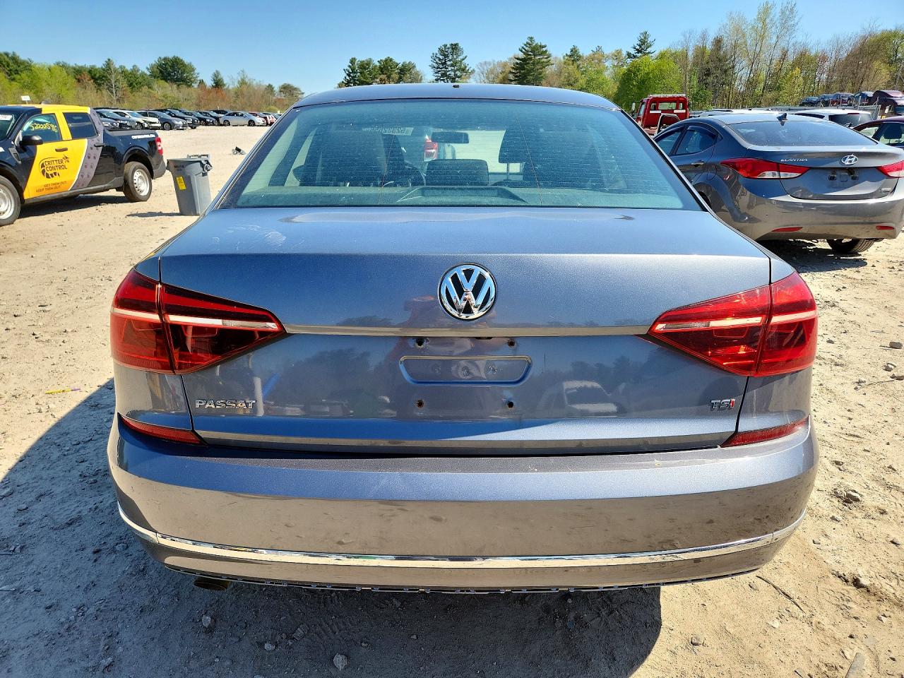 Volkswagen Passat S