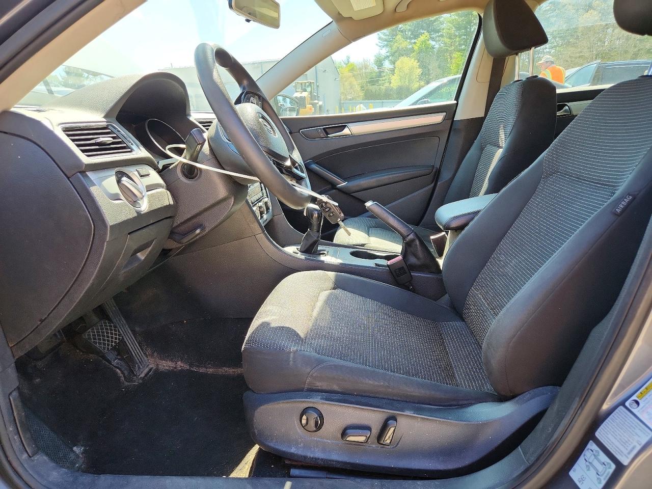 Volkswagen Passat S