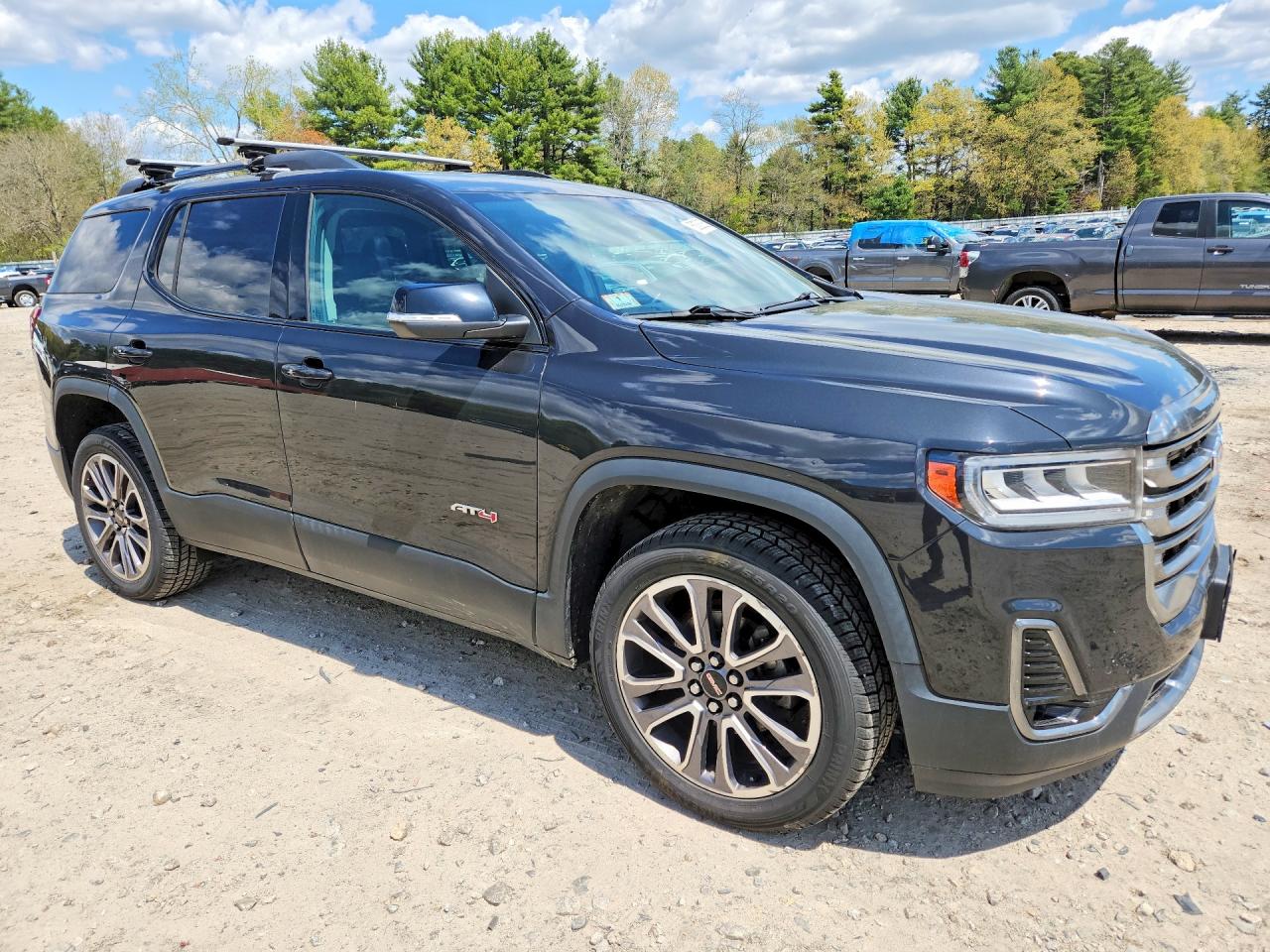 GMC Acadia At4