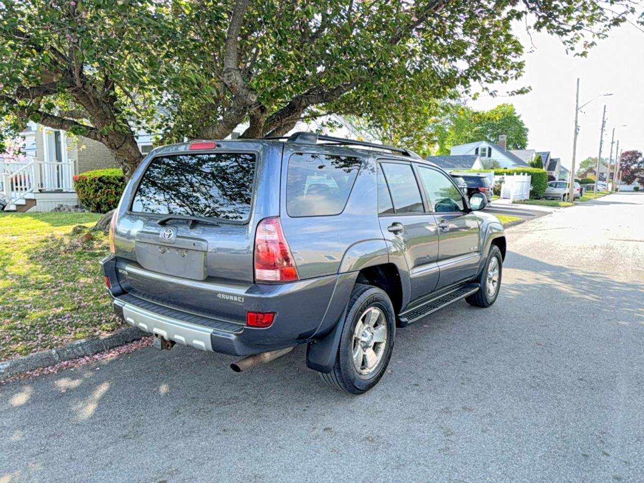Toyota 4Runner Sr5
