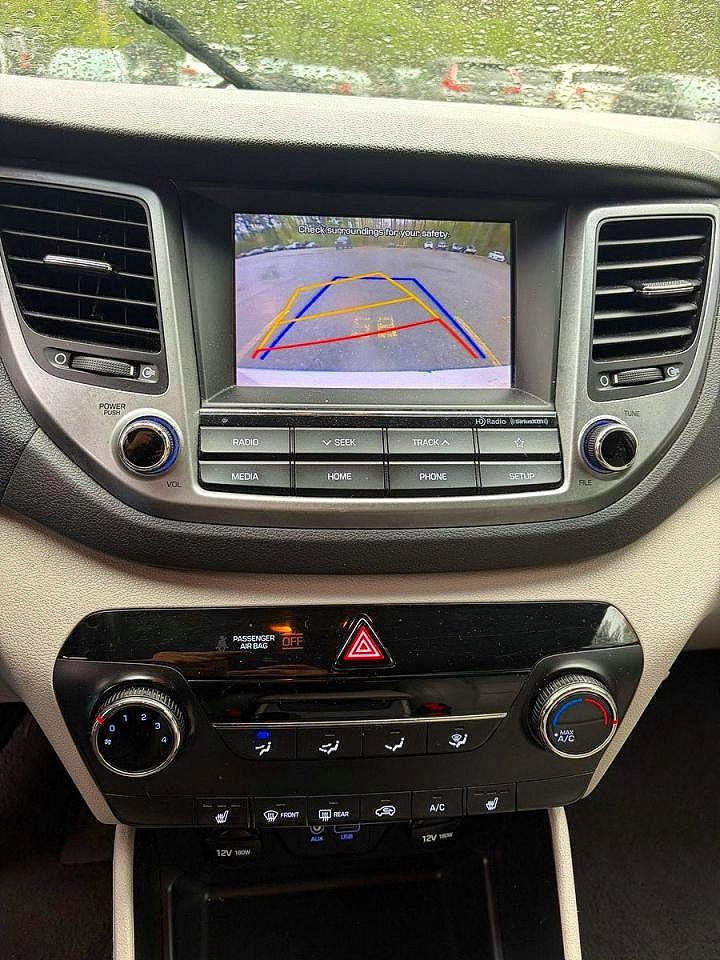 Hyundai TUCSON Sel