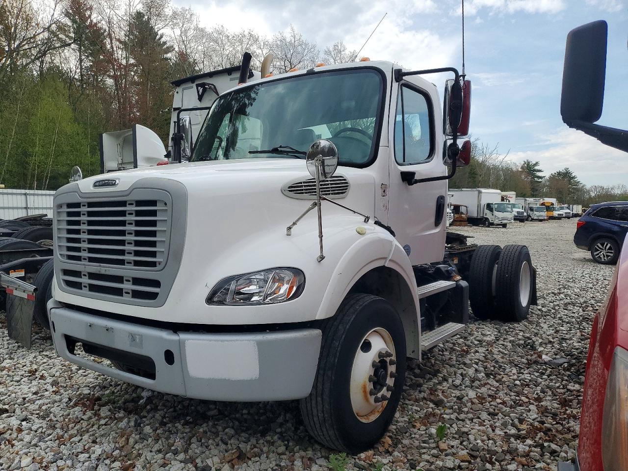 Freightliner M2