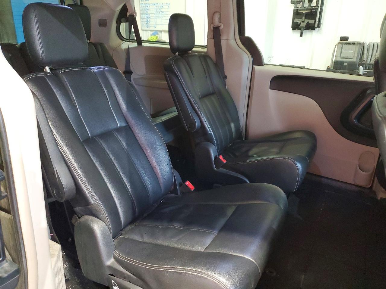 Chrysler Minivan Touring
