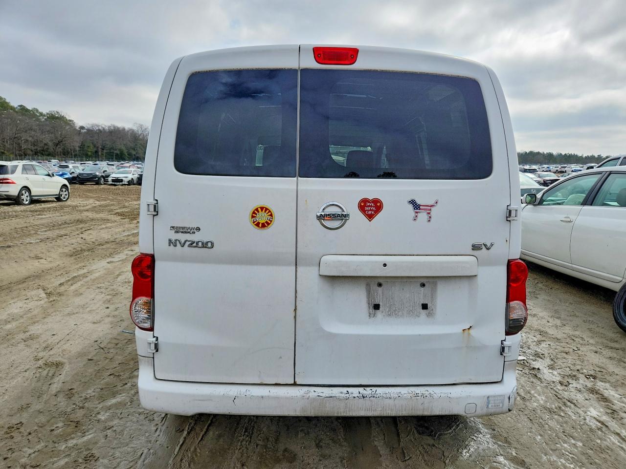 Nissan Nv
