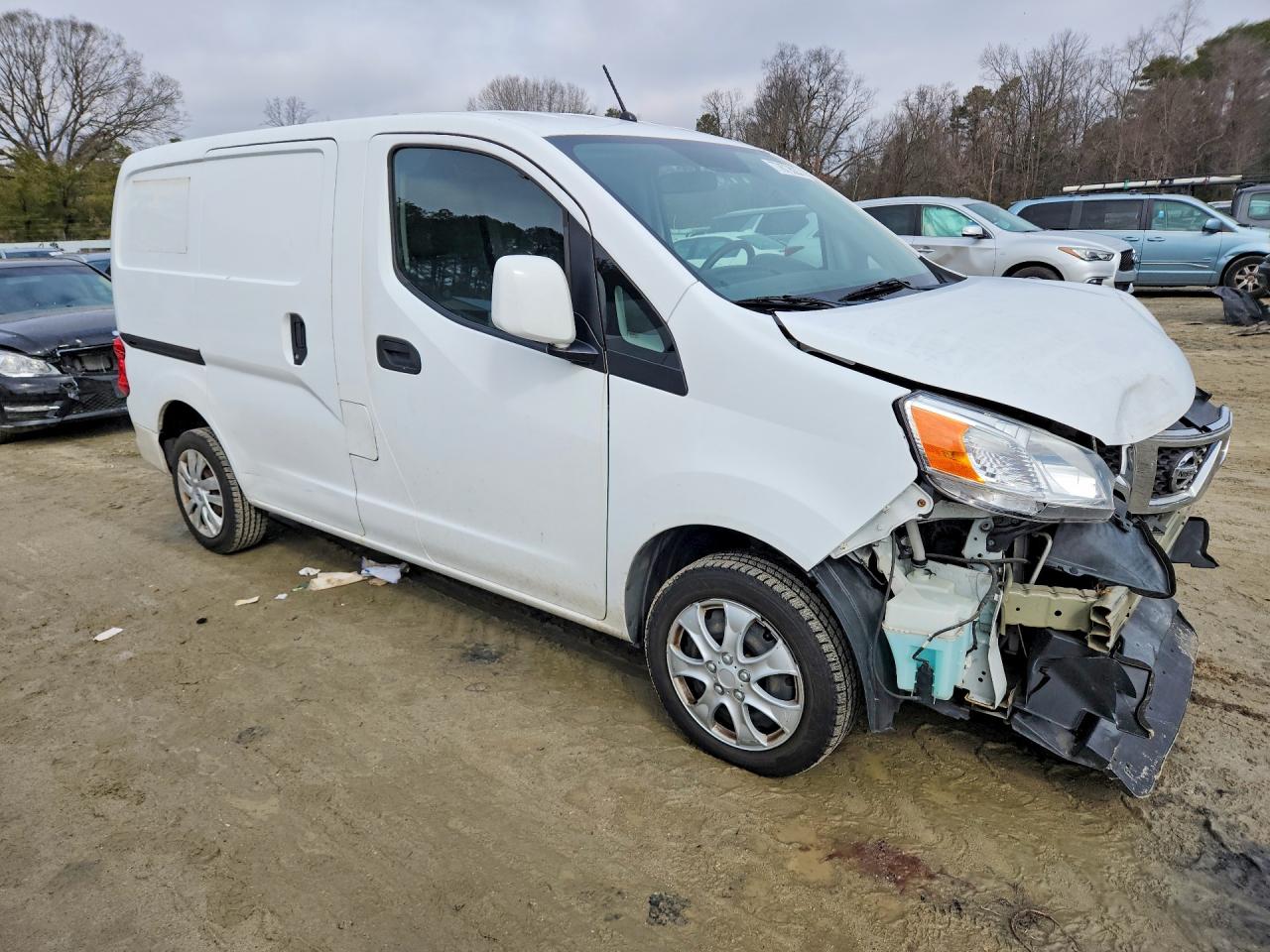 Nissan Nv