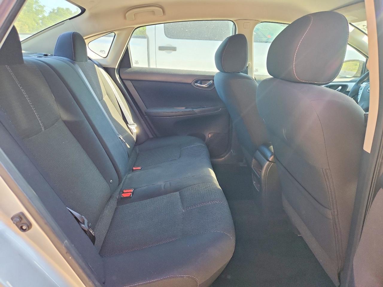Nissan Sentra S