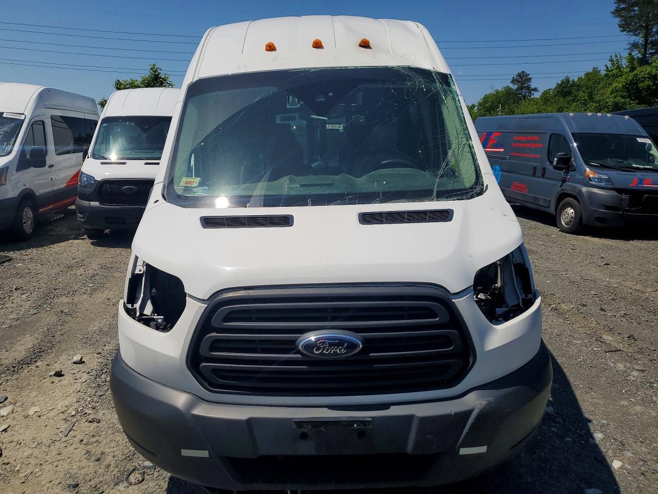 Ford Transit T-350