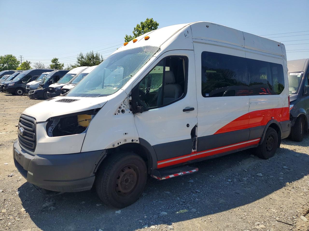 Salvage Ford Transit Image