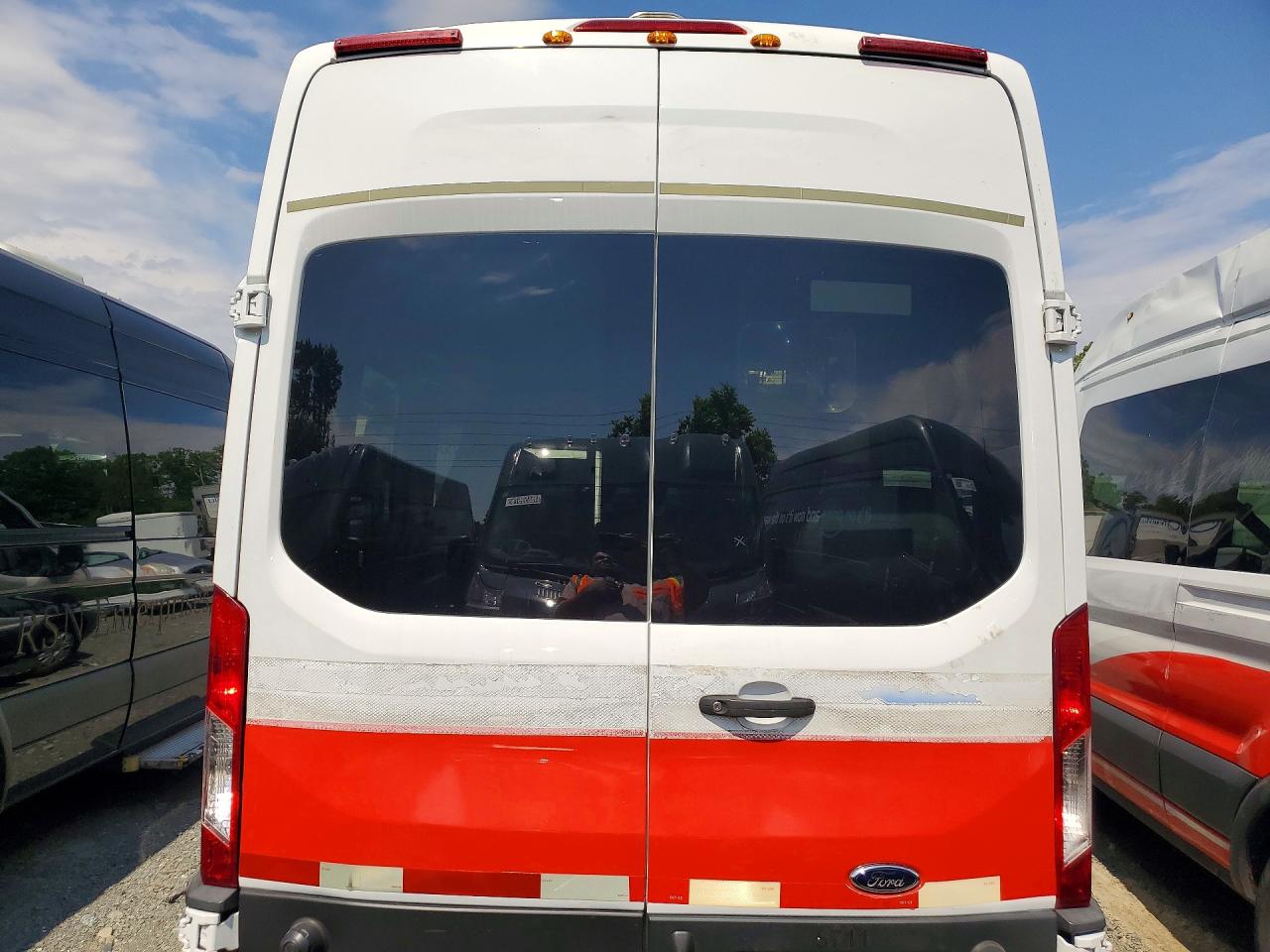 Ford Transit T-350