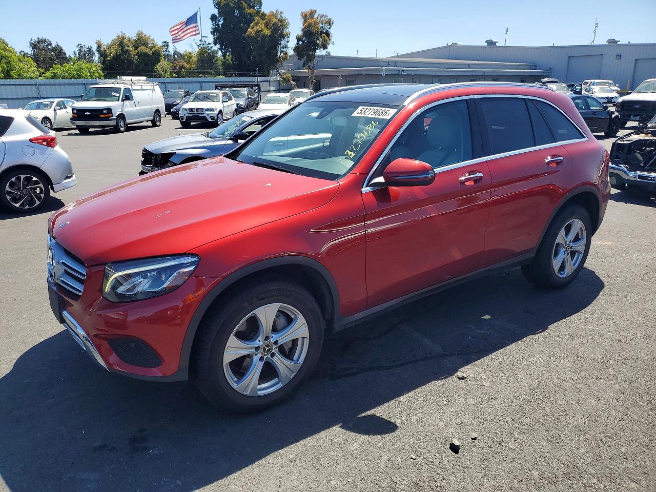 Salvage Mercedes-Benz GLC Image
