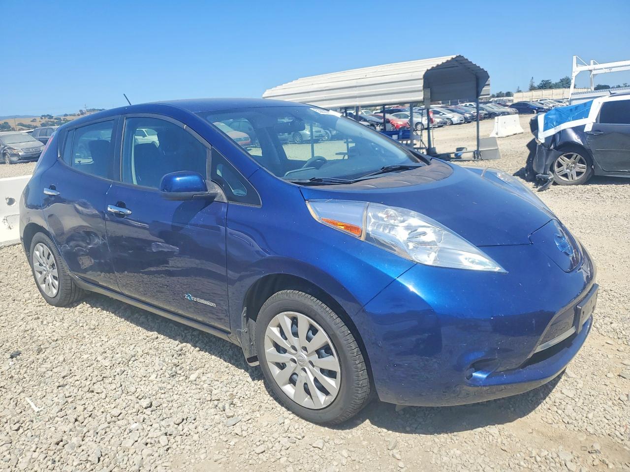 Nissan LEAF S