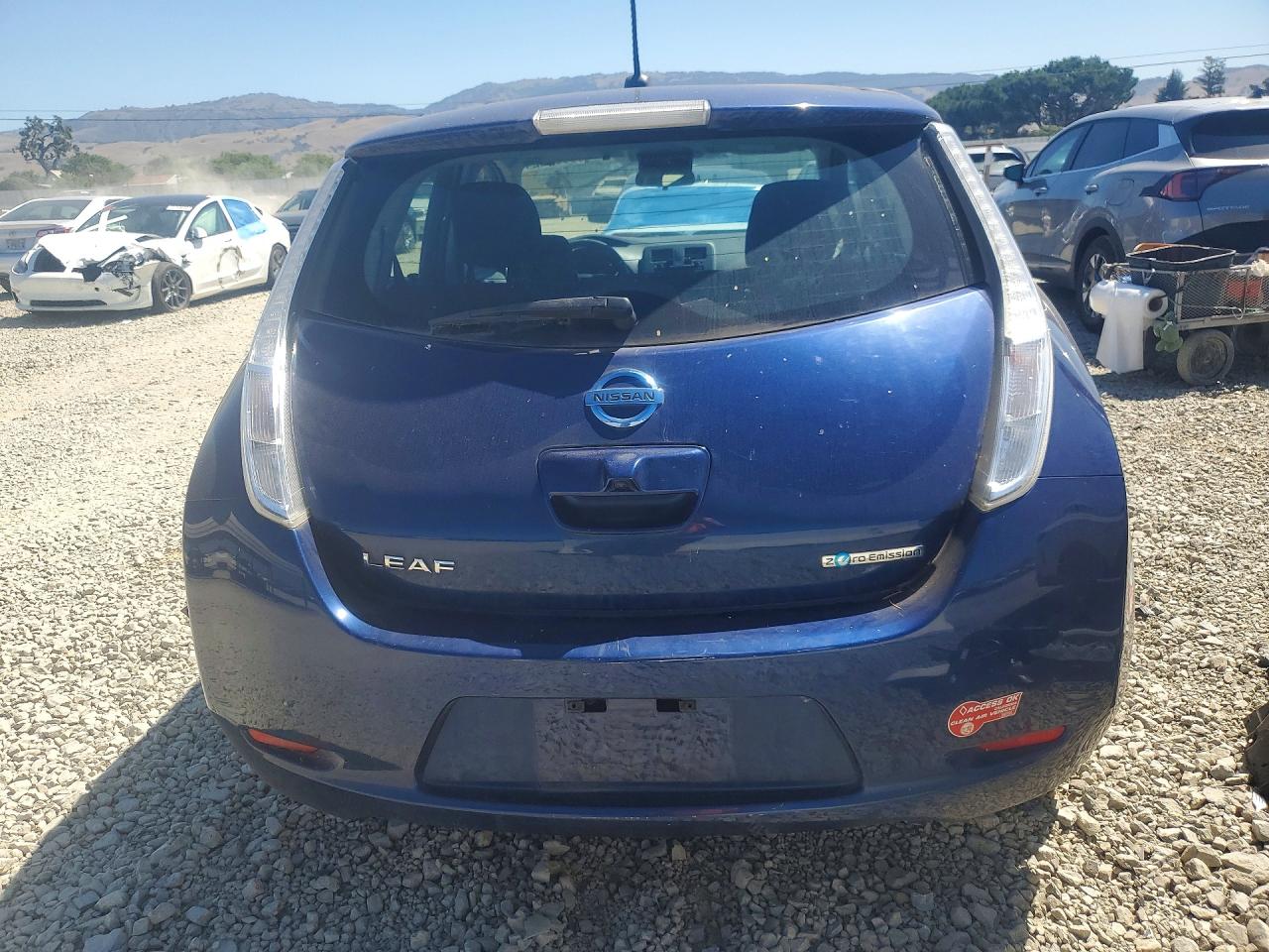 Nissan LEAF S