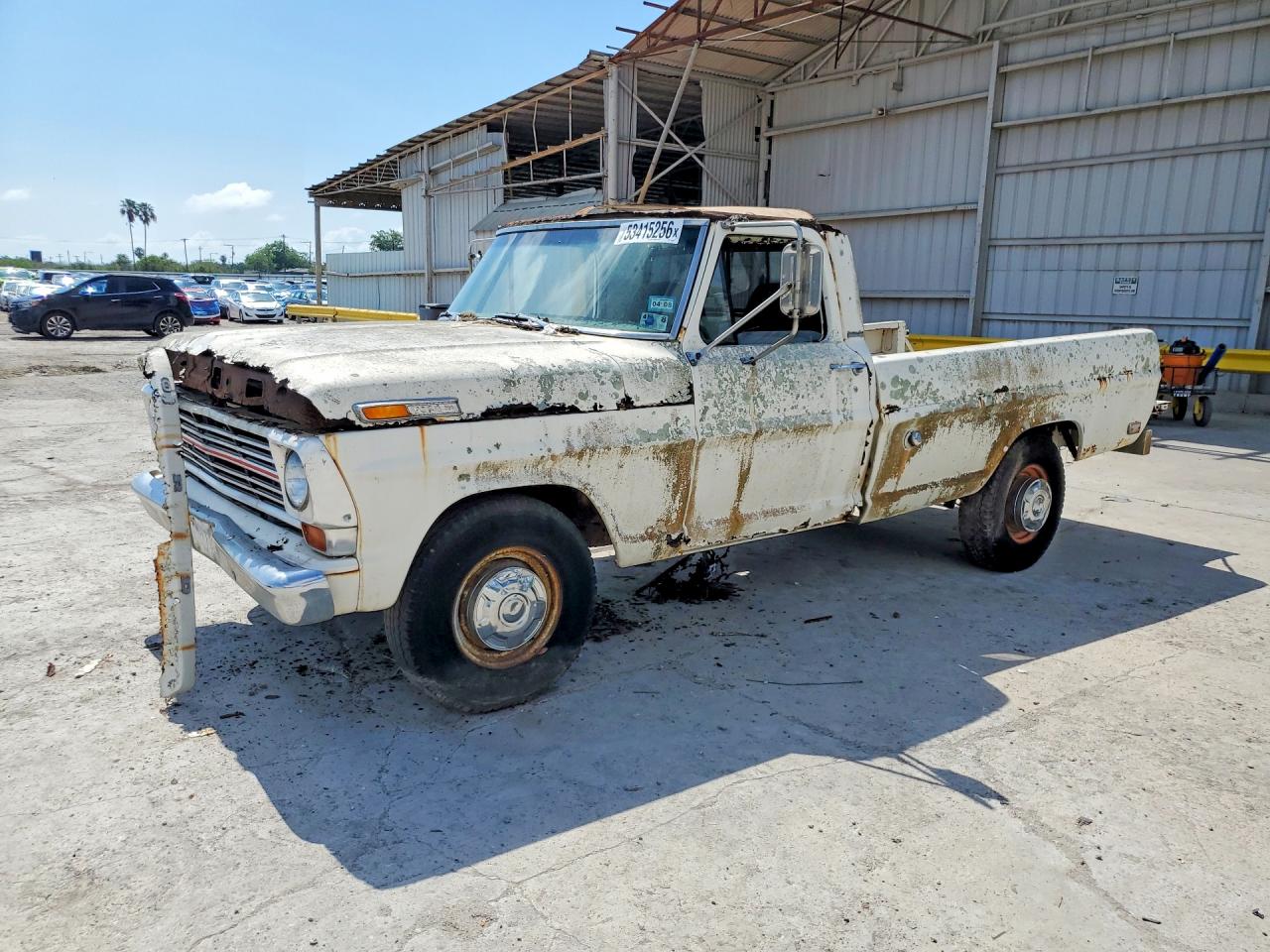 Salvage Ford F-250 Image