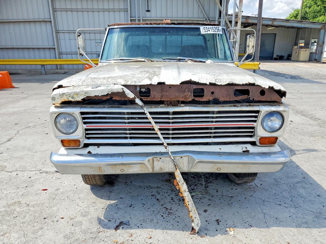 Ford F-250
