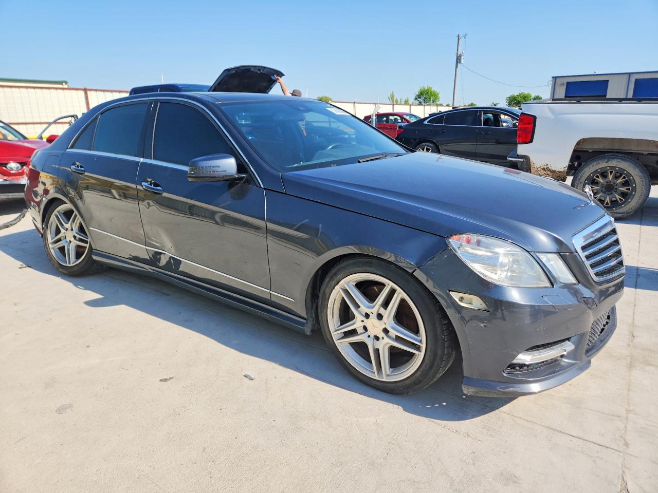 Mercedes-Benz E-Class 350
