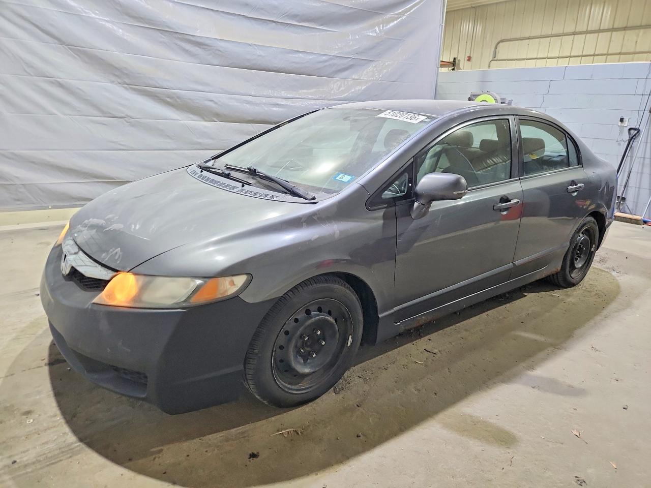 Salvage Honda Civic Image