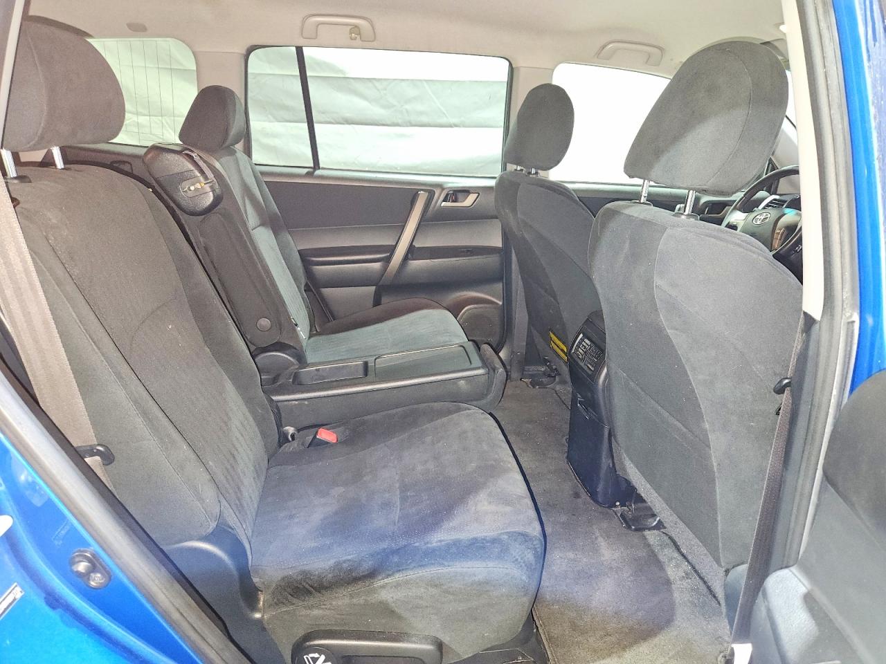 Toyota Highlander Sport