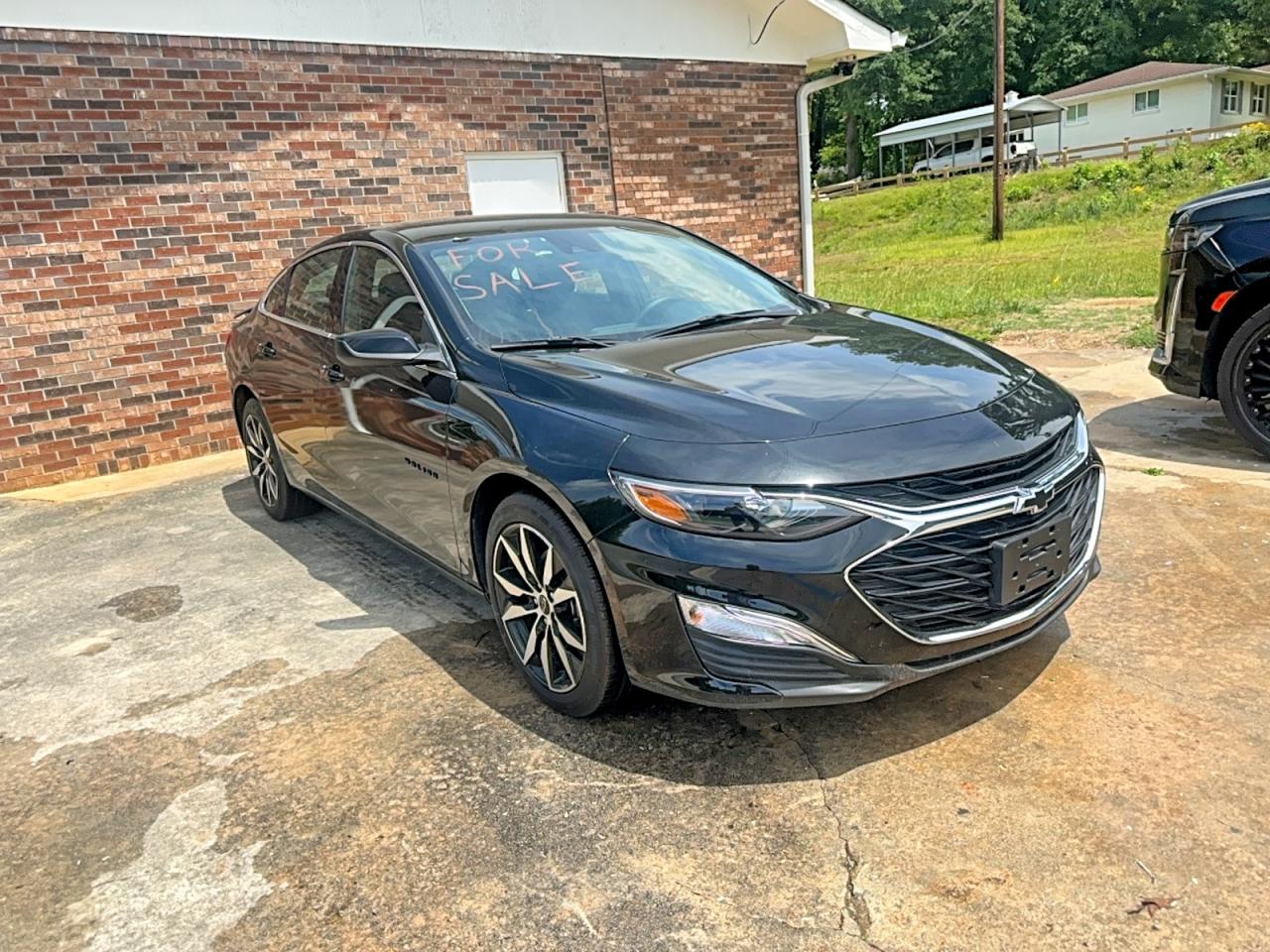 Salvage Chevrolet Malibu Image