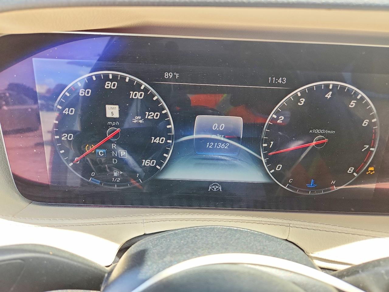 Mercedes-Benz S-Class 560