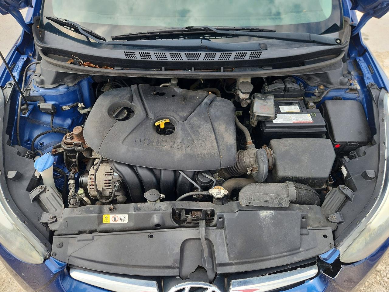 Hyundai ELANTRA