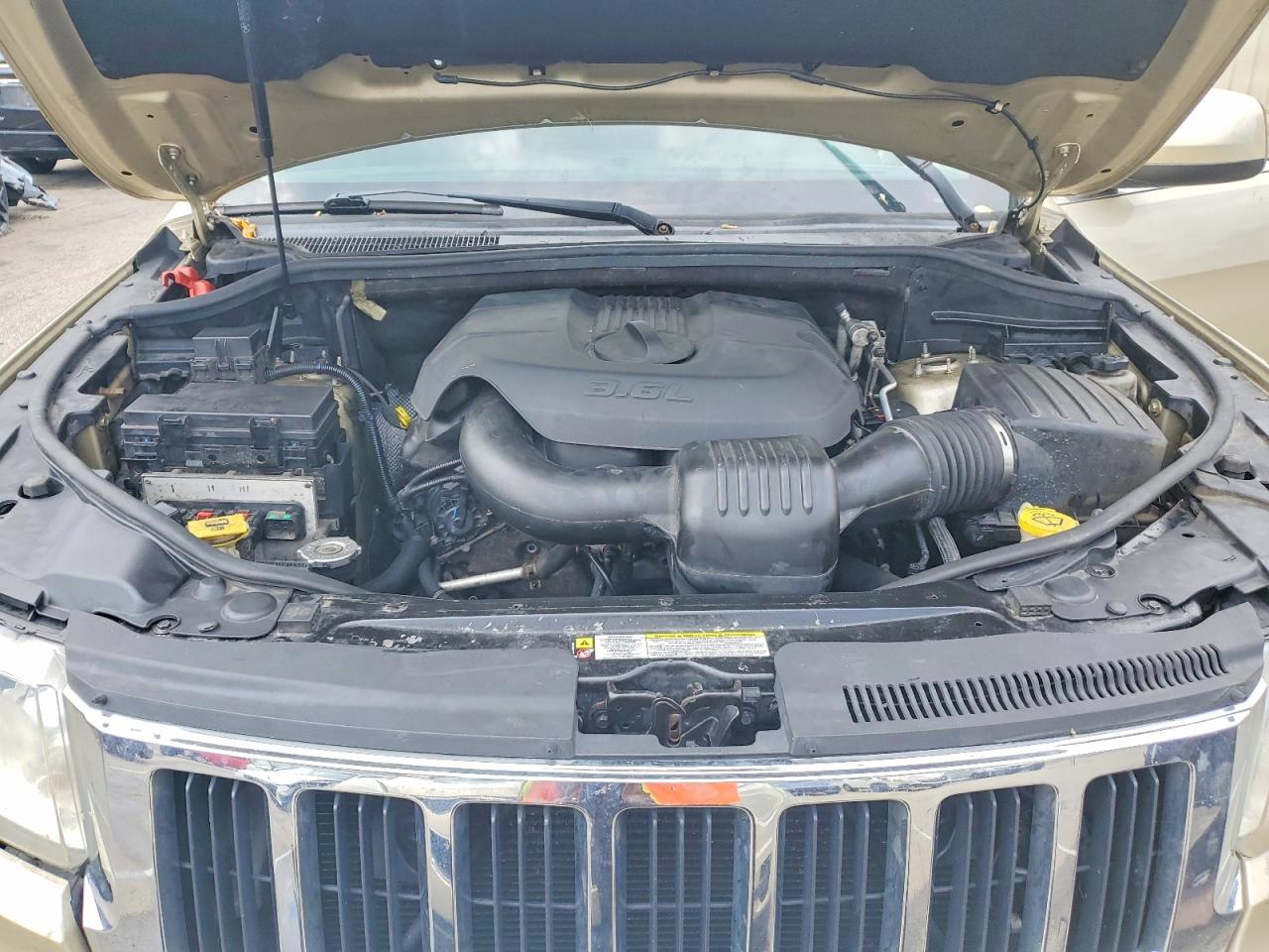 Jeep Grand Cherokee Laredo
