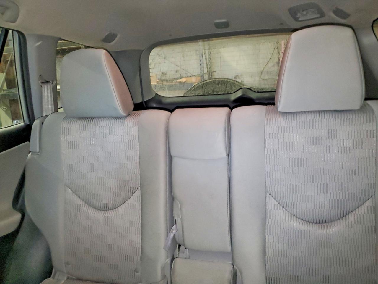 Toyota RAV4 Base