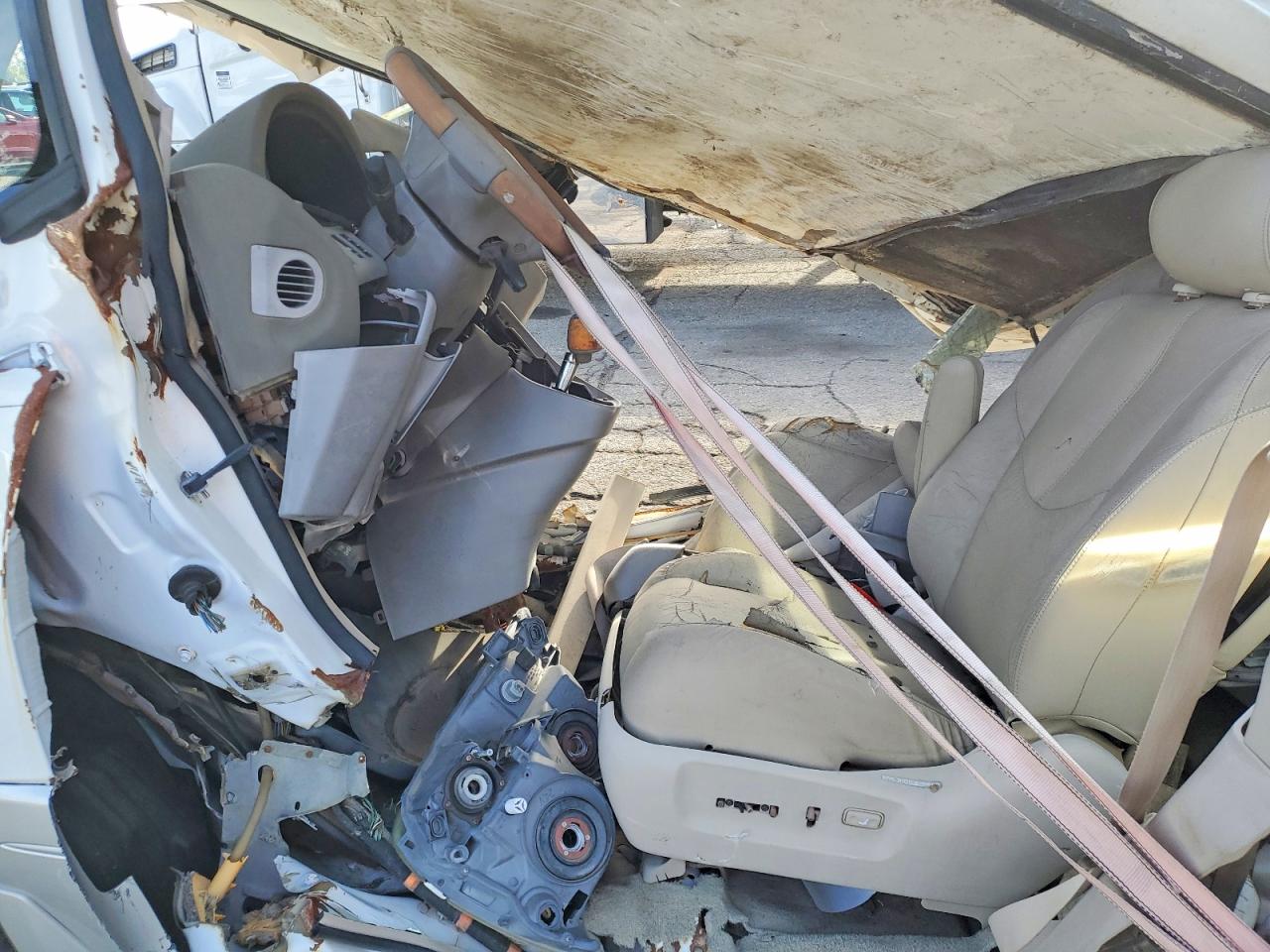 Lexus RX Base