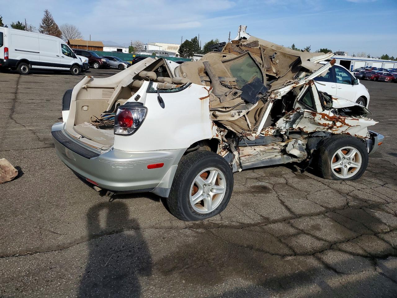 Lexus RX Base