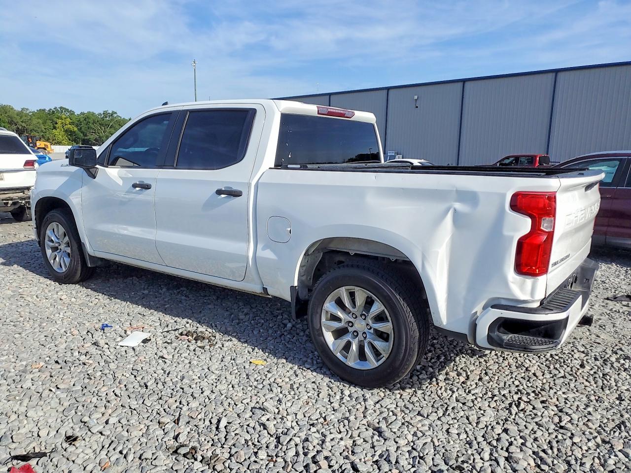 Chevrolet Silverado C1500 Custom