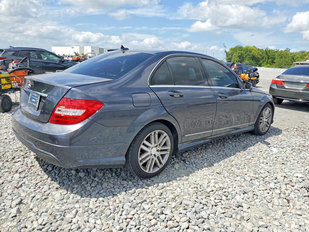 Mercedes-Benz C-Class 250