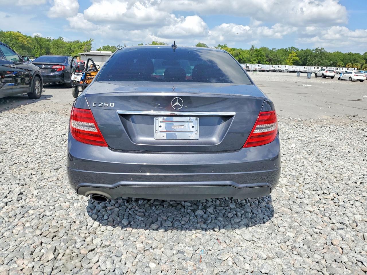 Mercedes-Benz C-Class 250