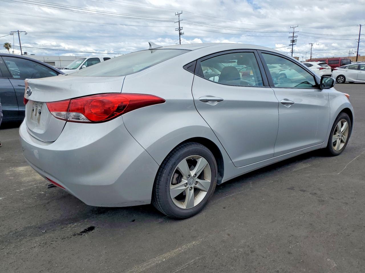 Hyundai ELANTRA Gls